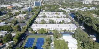 6253 Bay Club Drive Gallery 54