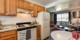 Olympus Park Apartment Homes Gallery 29