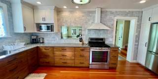 Charming Furnished Home in PG available NOW! Gallery 20