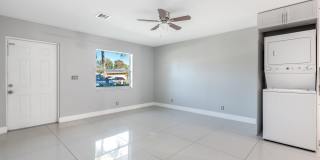 220 Perry Avenue Unit B Gallery 1
