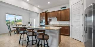 10623 N Iron Peak Drive Gallery 12