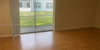 335 W Laurel Dr Gallery 8
