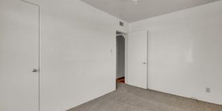 1201 Janes Lane Gallery 17