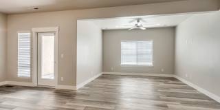 Gorgeous 3 Bed Townhome - Provo's Southeast Bench Gallery 1