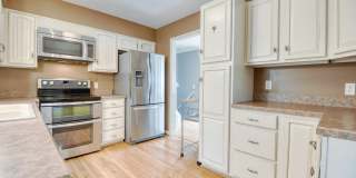 800 BALTIMORE ANNAPOLIS Boulevard Gallery 23