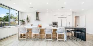 7417 E Paradise Drive Gallery 8