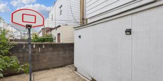 Spacious & Updated Grays Ferry Rowhome Near Parks and Center City — Accepting ALL PHA voucher holders Gallery 27