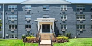 Chestnut Hill Village Gallery 24