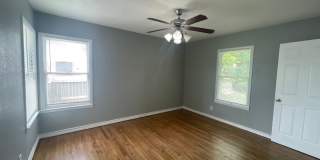Priced to Rent- 3/1.5 Nice update! Accepting Sec 8 Gallery 15