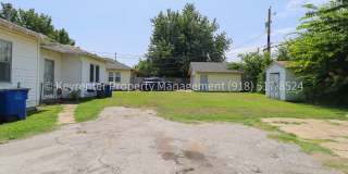 Charming & Cozy 1 Bed, 1 Bath Home in Tulsa | 850 Sq Ft Gallery 22