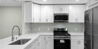 26922 White Plains Way Gallery 13