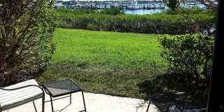 1640 Twelve Oaks Way Gallery 13