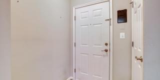 21216 MCFADDEN Square Gallery 10