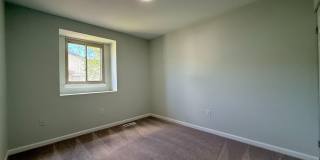 47 KING HENRY Circle Gallery 15