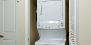 Avalon Falls Church Gallery 21