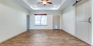 2336 Hornsby Gallery 2
