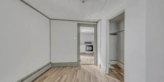 1200 Main Street Gallery 14
