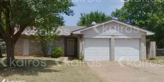 405 East Meadow Lane Court Gallery 1
