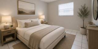 2 BED/1 BATH AVAILABLE NOW! Gallery 3