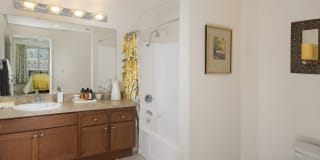 Avalon Oak Creek Gallery 12