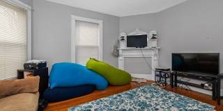 Charming 4 Bedroom- Gallery 3