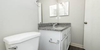 Emerald Apartments Gallery 47