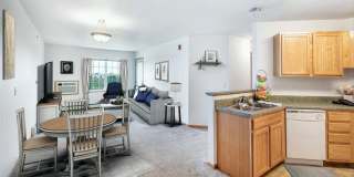 The Meetinghouse at Milwaukee The Meetinghouse at Milwaukee Gallery 13