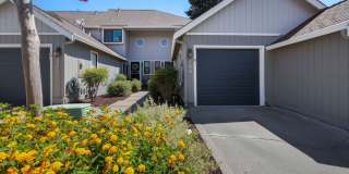 400 Creekview Dr Gallery 1