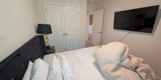 Room in 3 Bedroom Home at North Mills Rd Gallery 26