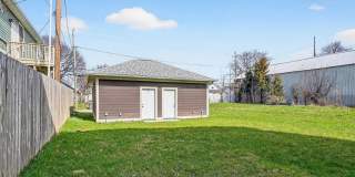 Charming 2BR Townhome in Indianapolis Gallery 26