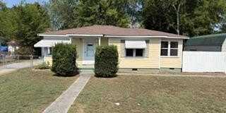 1713 Strawberry Lane Gallery 1