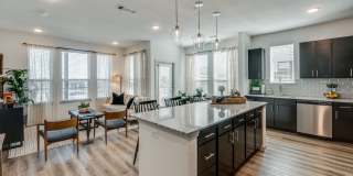 2201 Creekview Gallery 18