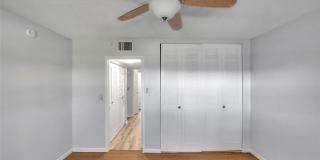 2800 NE 14th St Causeway unit: 110 Gallery 15