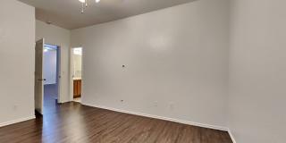 7008 Eagles Lndg Gallery 11