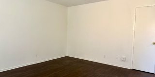 489 S Backer Gallery 3