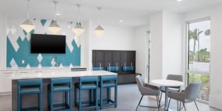 Hue Watercolor Place Gallery 14