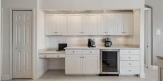 5323 SW 28th Place Gallery 12