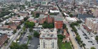 306 W Franklin Gallery 58