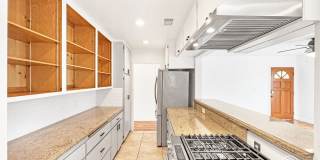 Inviting 3BD/2BA South Park Home with Turf Yards, Hardwood Floors & A/C Gallery 8