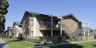 Greenbriar Woods Apartments Gallery 9