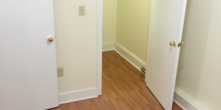 Washington Heights Gallery 5