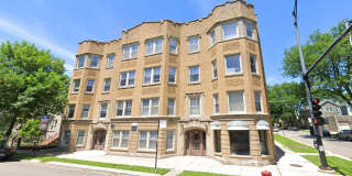 2200 W Foster Ave Gallery 23