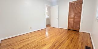 1504 Sunset Lane Gallery 19