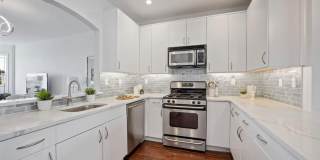 Luxury Townhome Living in West Conshohocken | $3,700/Month Gallery 4