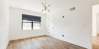 Beautiful Home in Nichols Hills + 3 bedrooms Gallery 22