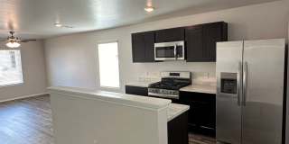 Now Pre-Leasing! 4 Bedroom, 2 Bath Home in Robertson’s Landing Available 7/14 Gallery 7