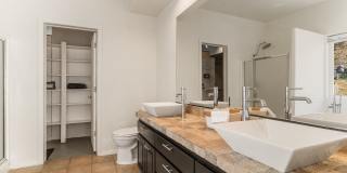 Beautiful 3 Bedroom 3 Bathroom Home With Stunning Views Gallery 16