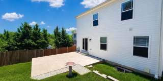 5707 LOWELL Street Gallery 40