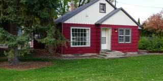 Charming 3 bedroom, 2 bathroom Home by the Foothills and Close to Downtown Boise Gallery 1