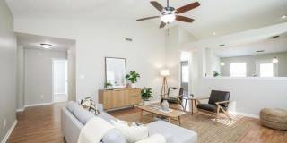 3236 Weller Drive Gallery 4